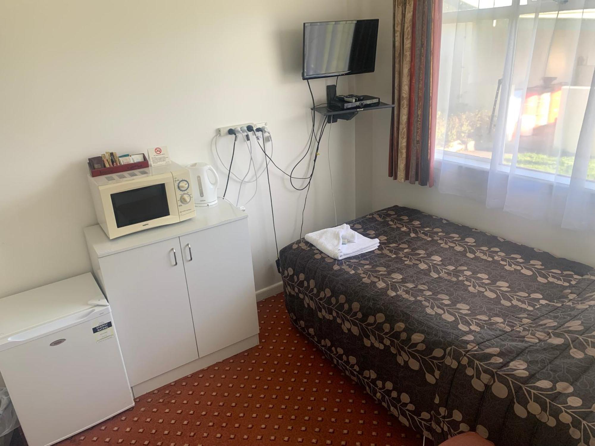 Cheviot Hotel Bagian luar foto